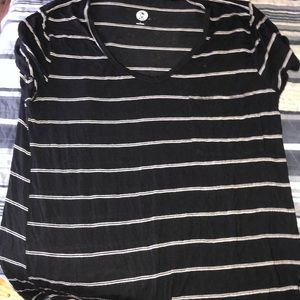 Loose fitted pocket tee